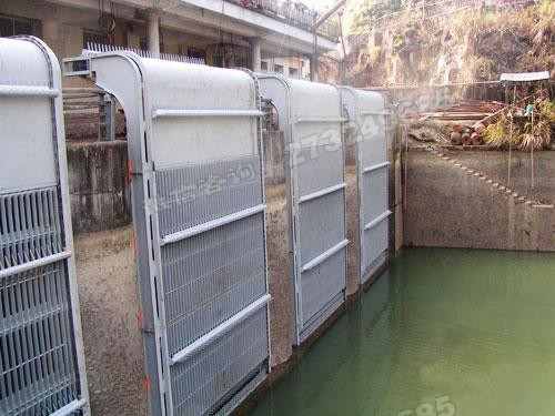 浙江双联回转式格栅清污机