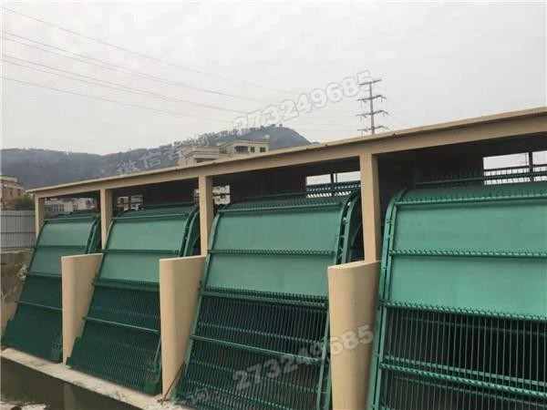 新华多组回转式格栅清污机