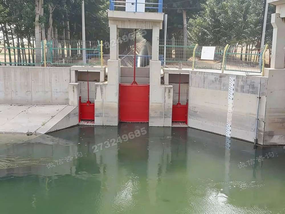 乐亭三联分水铸铁闸门
