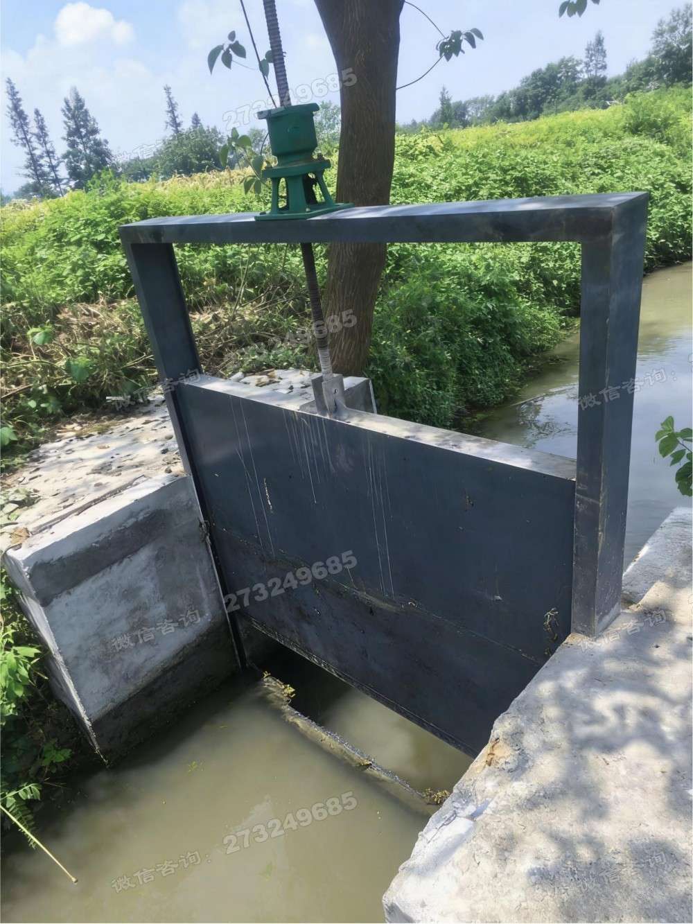 金华农渠黑色钢制闸门